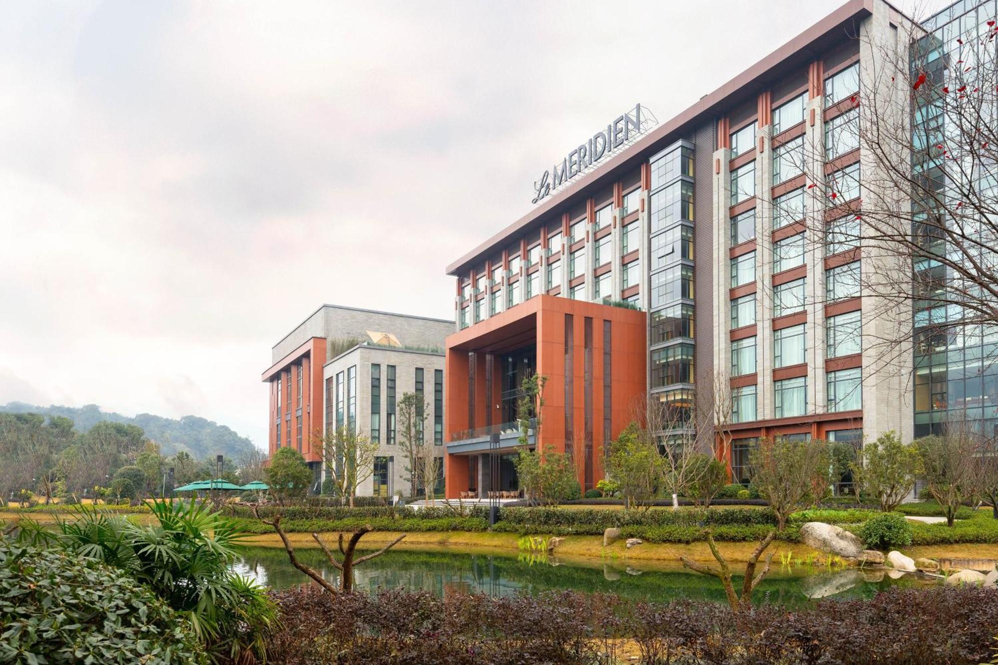 Le Méridien Emei Mountain Resort Emeishan Exterior foto