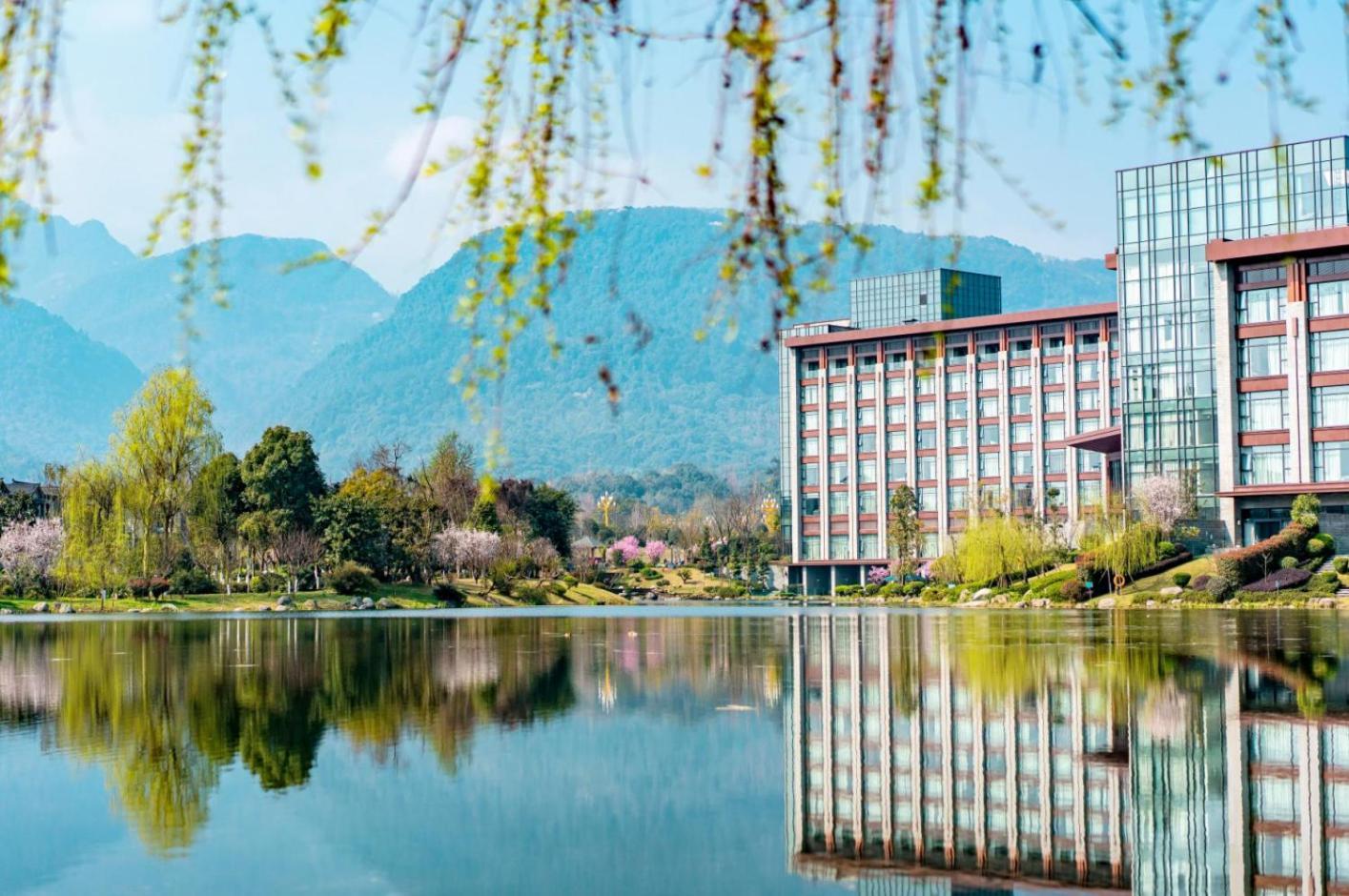 Le Méridien Emei Mountain Resort Emeishan Exterior foto